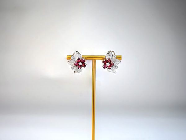 Rubies, diamonds and white gold earrings